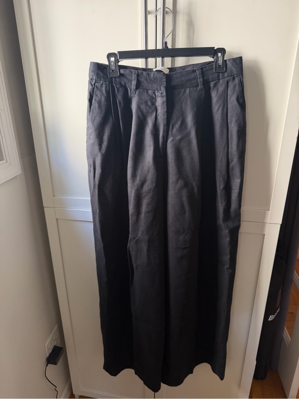 Posse 100% Linen Black Pleated Wide-leg trousers